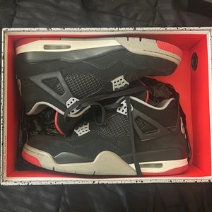 Jordan 4